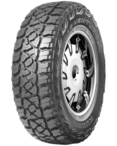 Kumho Road Venture MT51